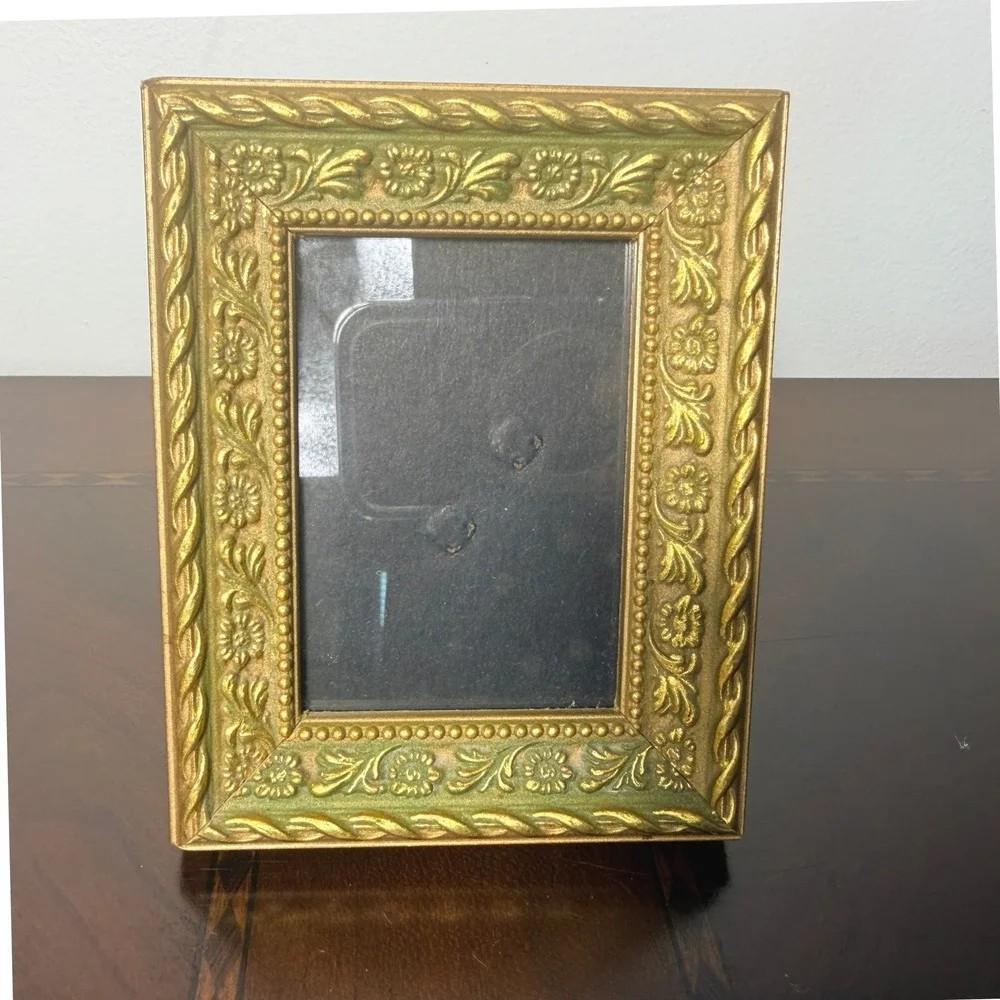 Vintage Ornate Floral Gold Green Picture Frame Size‎ 3x2 Grandmillennial Baroque